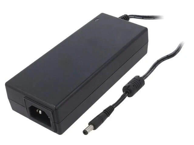 230V power supply adapter (12V / 10A) with DC plug 230V power supply adapter (12V / 10A) with DC plug
